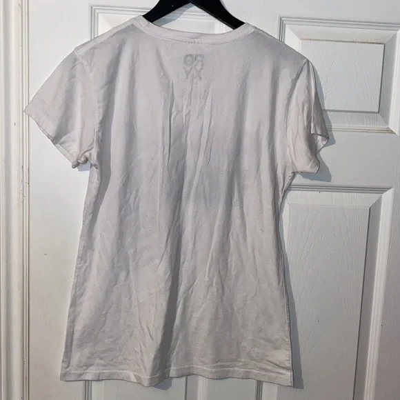 3/$30 Roxy Top - Picture 3 of 7